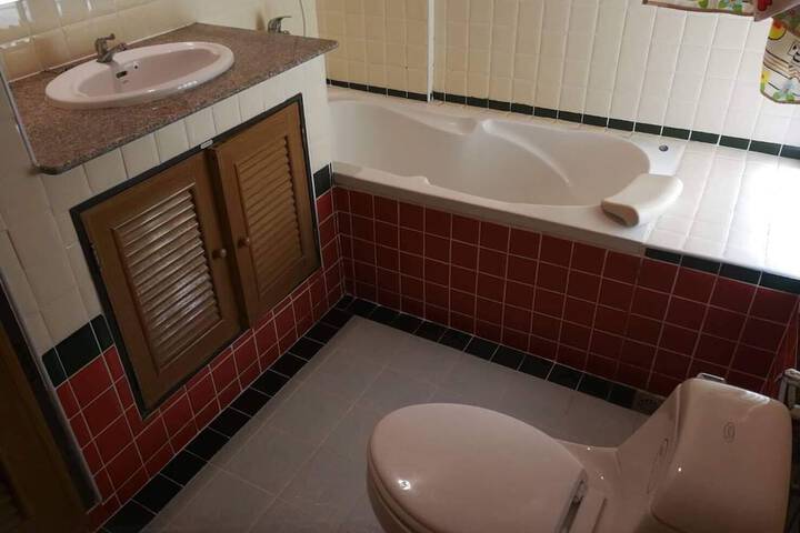 Clean Restrooms