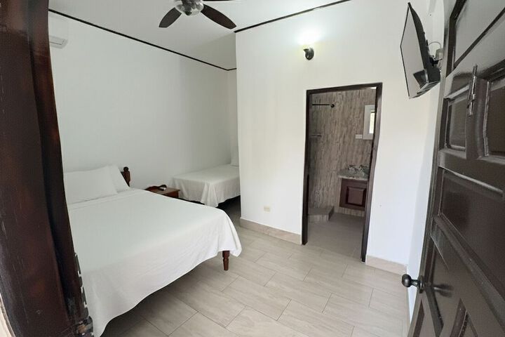 Room 11 of 41