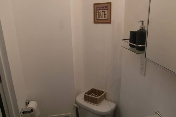 Room 54 of 69