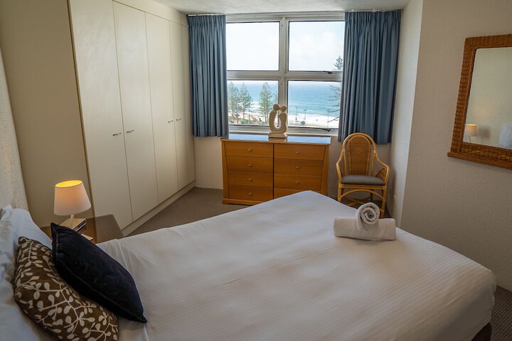 Room 5 of 289