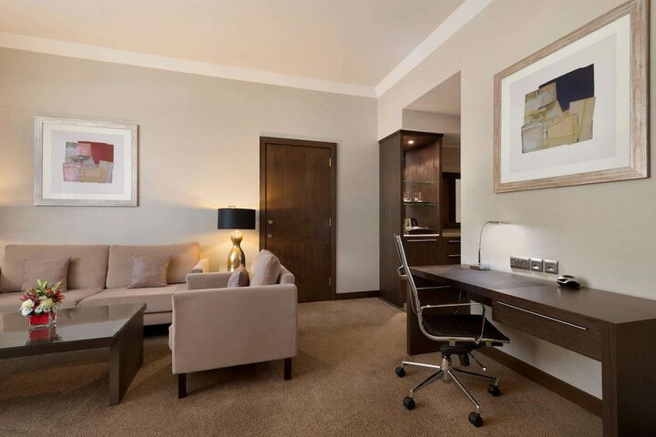 Room 14 of 46