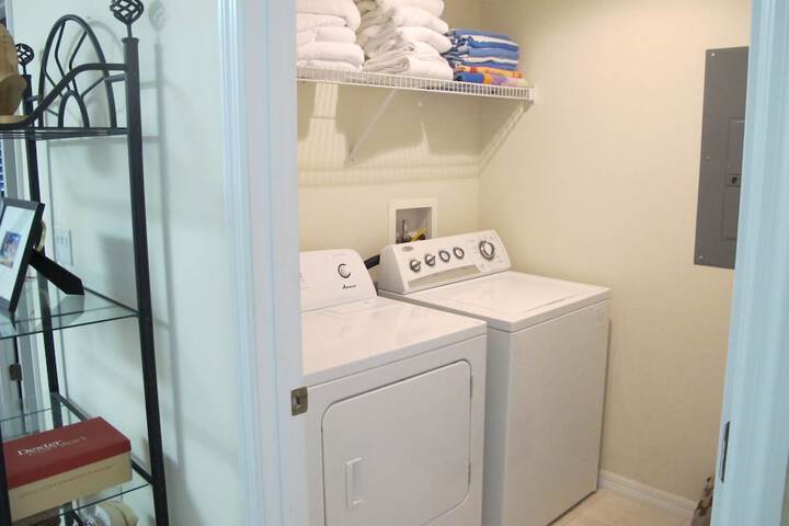 Laundry 18 of 38
