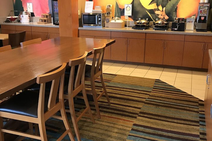 Breakfast area