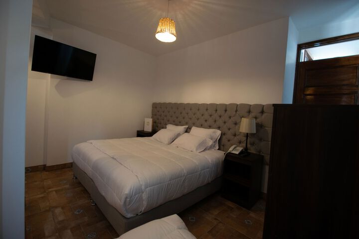 Room 37 of 44