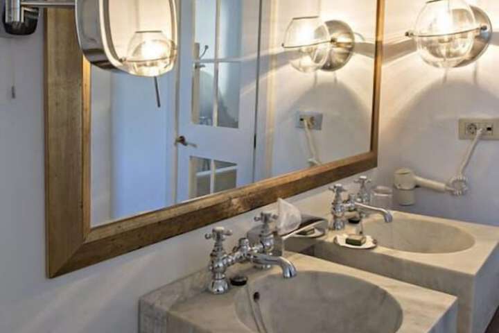 Bathroom Interior Photo