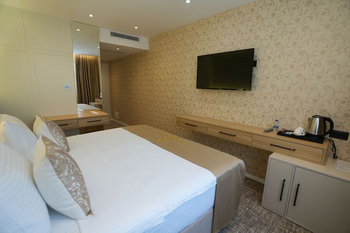 Room 29 of 51