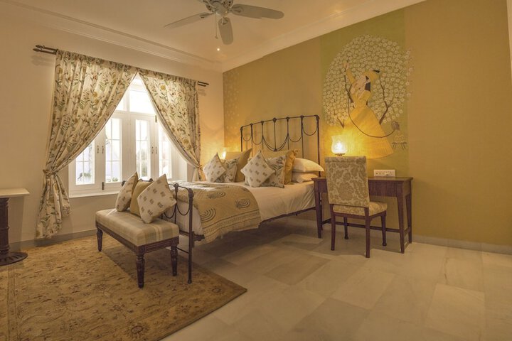 Room 15 of 79