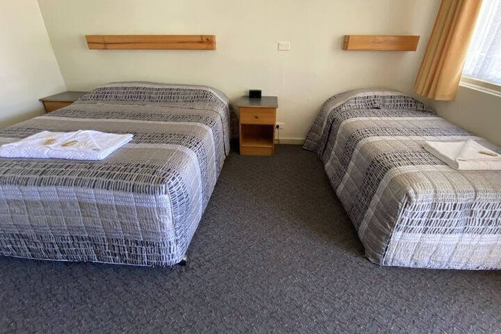 Room 11 of 63