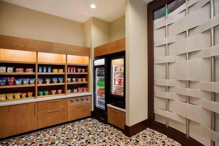 Snack bar