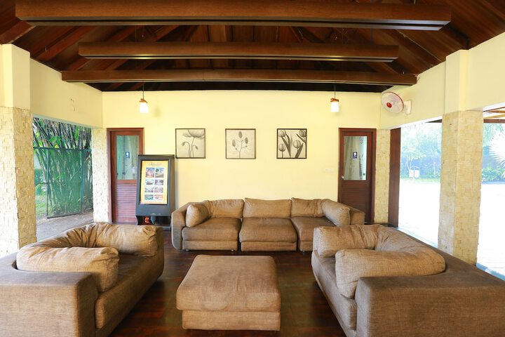 Hotel Interior 7 of 133
