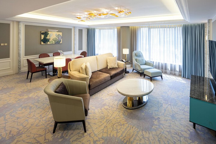 Room 41 of 72