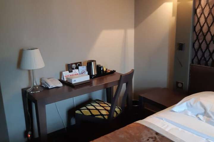 Room 19 of 57