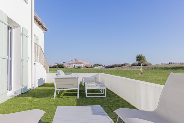 Terrace/Patio 30 of 76