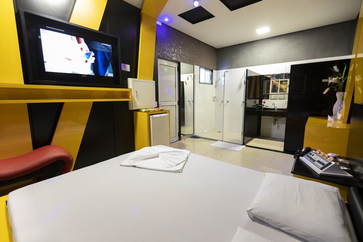 Room 59 of 114
