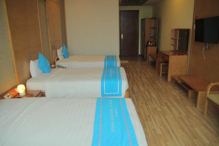 Room 16 of 63
