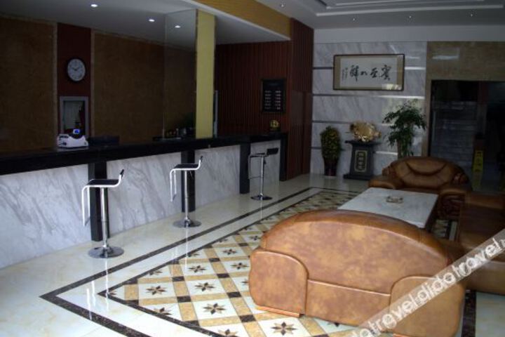 Hotel Interior 9 of 18