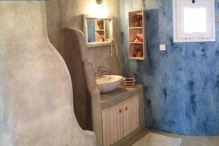 Room 10 of 29