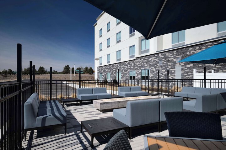 Terrace/Patio 36 of 40