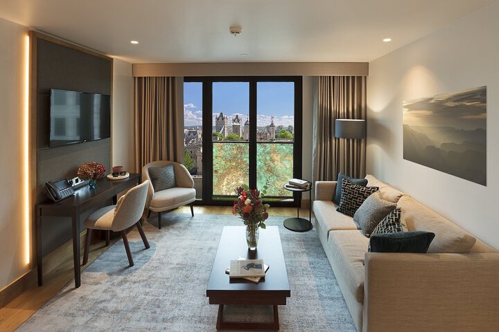 Room 10 of 70