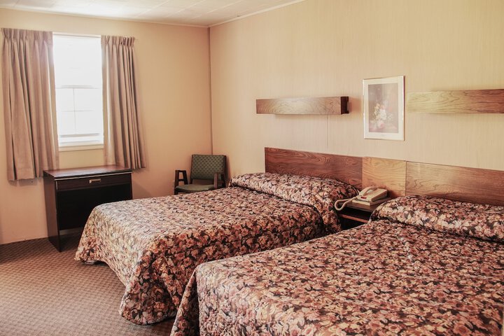 Room 10 of 31