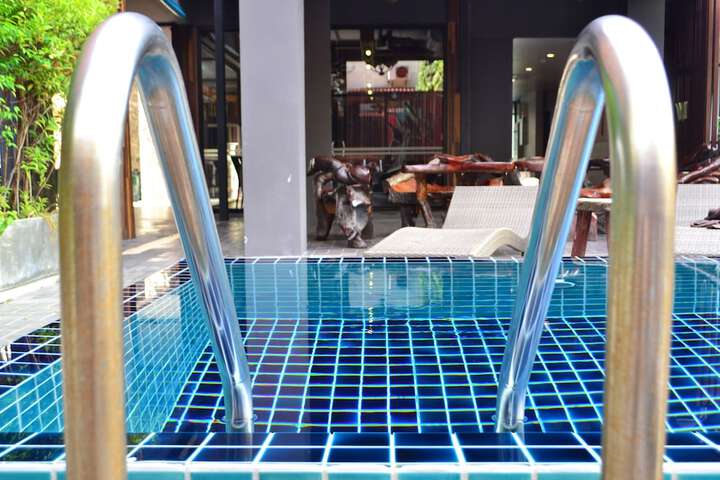 Pool 31 of 59