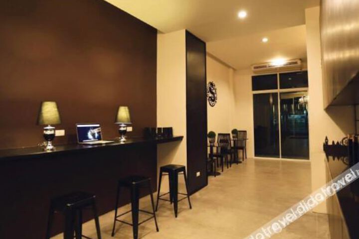 Hotel Interior 11 of 40