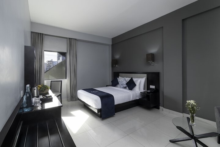 Room 20 of 148