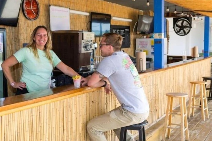 Snack bar