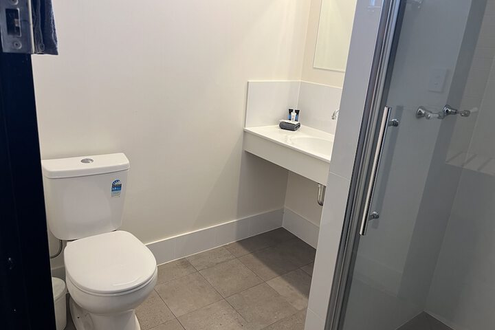 Room 10 of 54