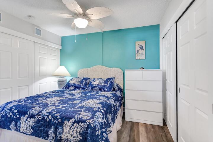 Room 22 of 325