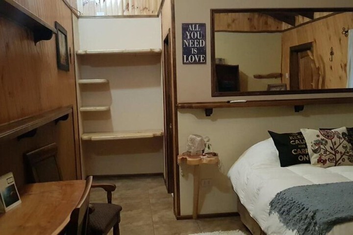 Room 9 of 20