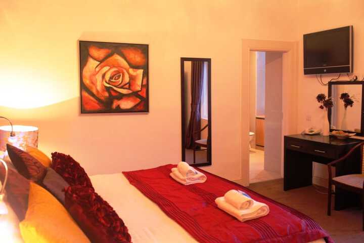 Room 10 of 55