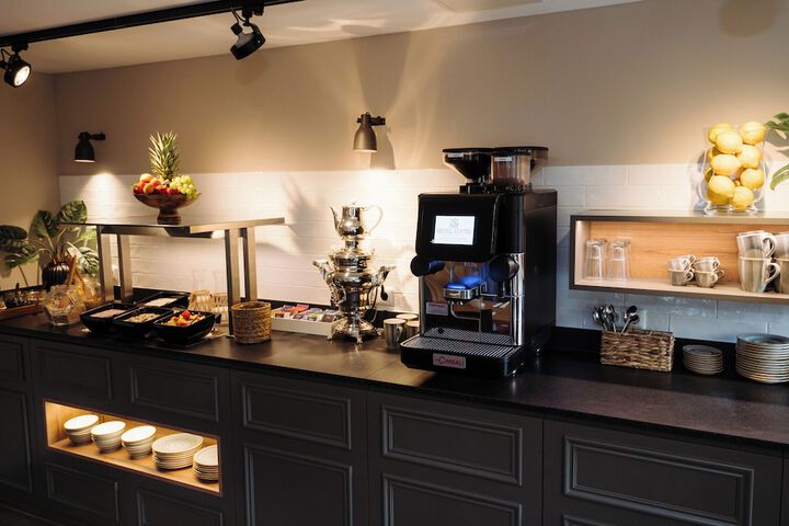 Breakfast/Coffee Service 40 of 45