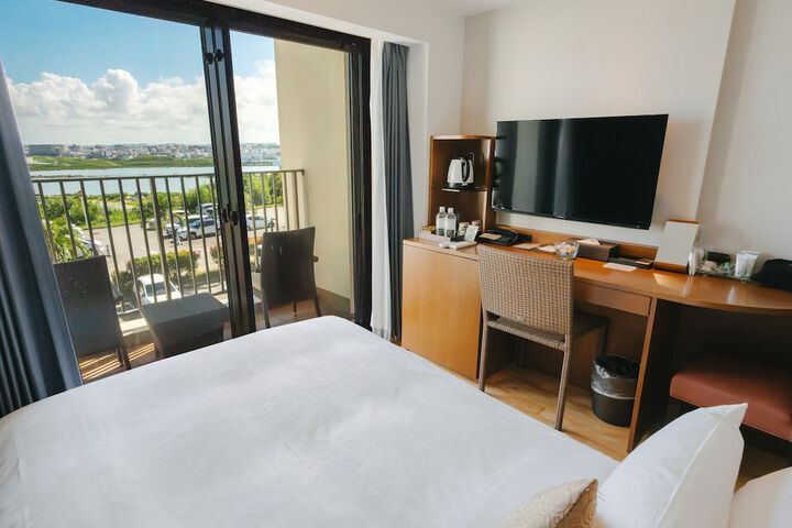 Room 32 of 299