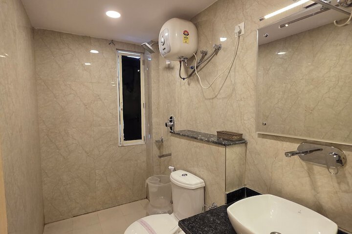 Room 54 of 122