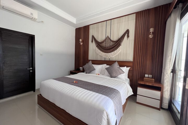 Room 13 of 69
