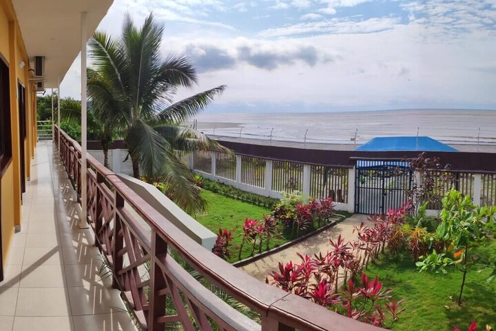 Hotel 37 of 44