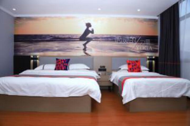 Room 22 of 23