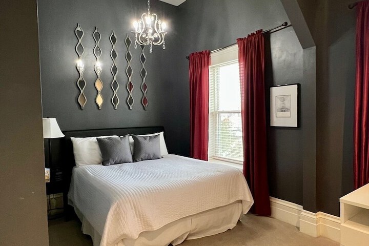 Room 13 of 67