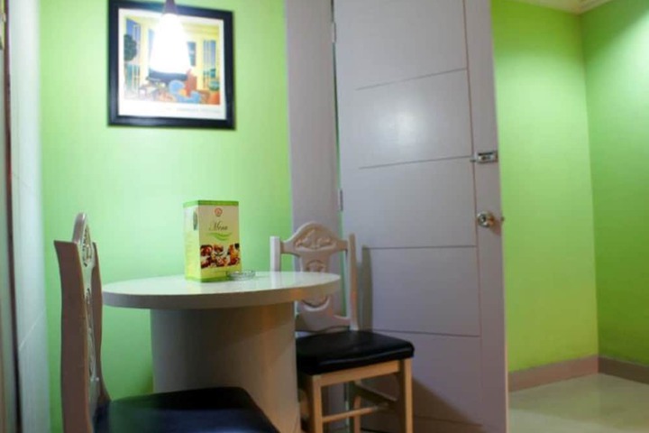 Room 17 of 24