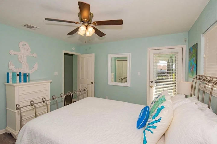 Room 2 of 13