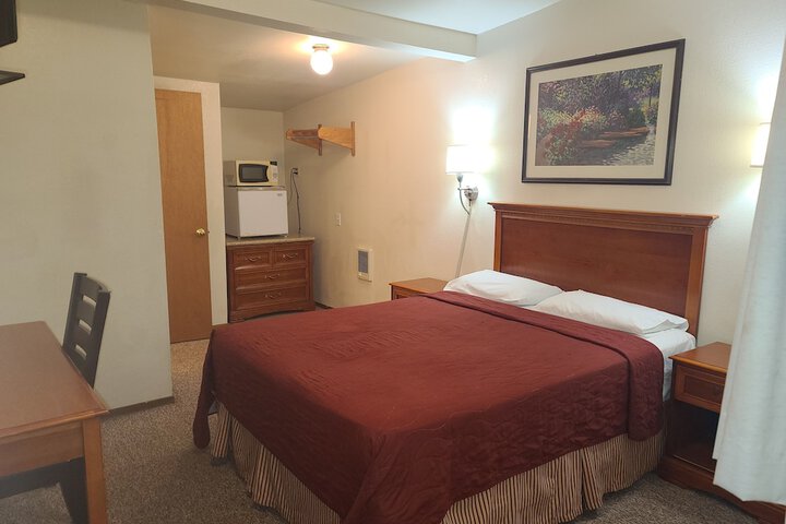 Room 11 of 23