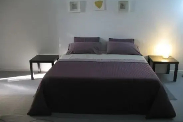Room 5 of 14