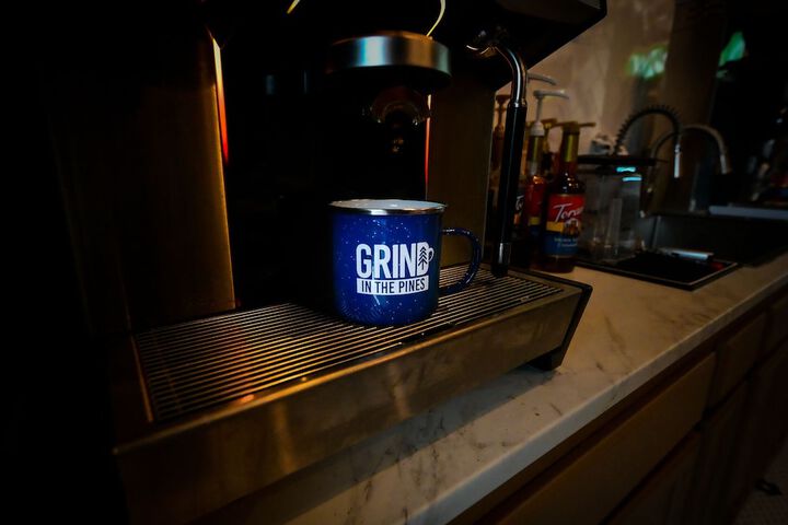 Breakfast/Coffee Service 14 of 125
