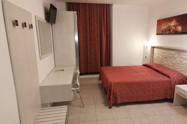 Room 22 of 44