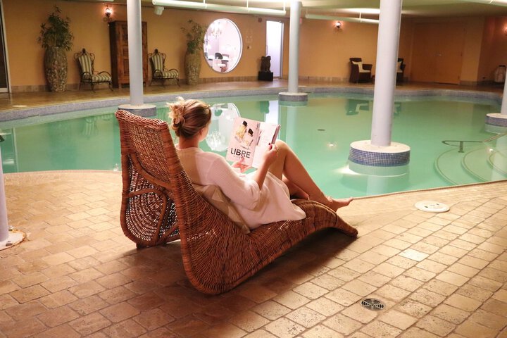 Pool 53 of 136