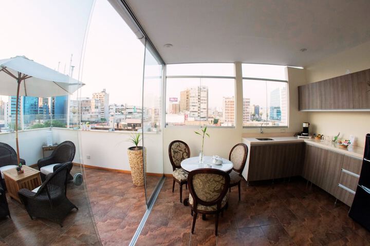 Private kitchen