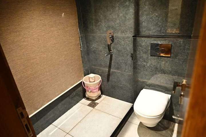 Room 20 of 23