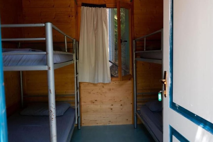 Room 3 of 44