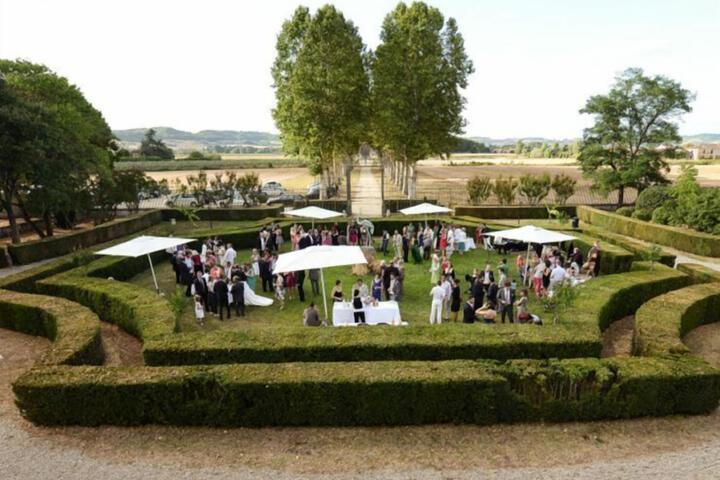Wedding/Banquet 16 of 38